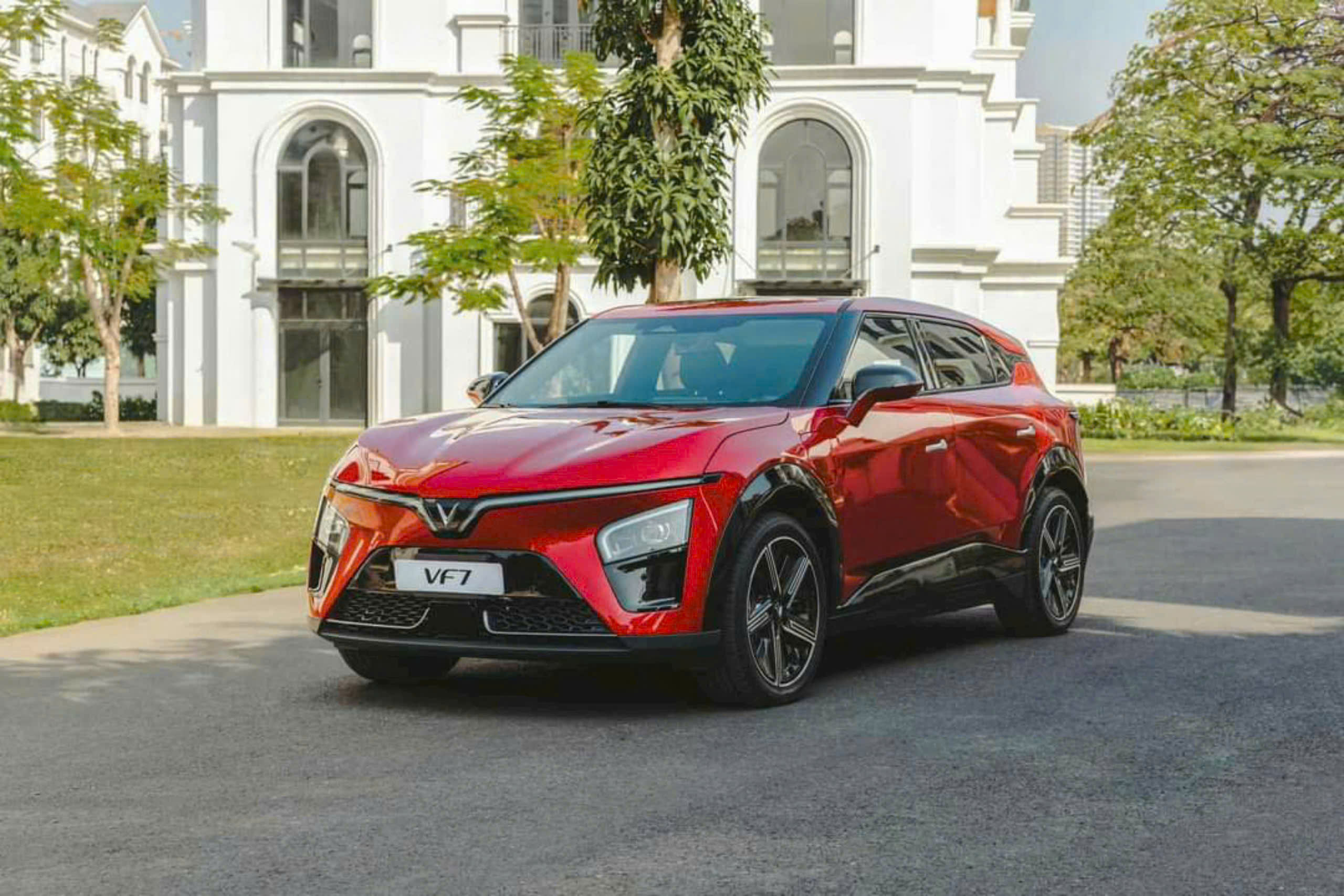 CHO THUÊ VF7 THEO NGÀY / TUẦN